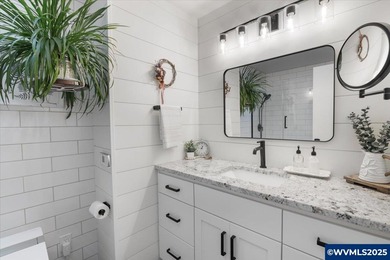 Price reduction 10KWelcome Home! Beautiful 3 mountain view!