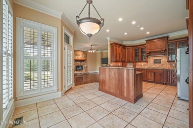 Welcome to Montgomery Cove, one of Knoxville's most sought after - photo 19