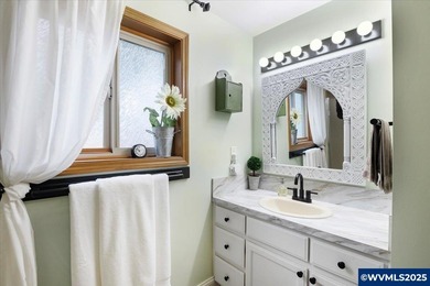 Price reduction 10KWelcome Home! Beautiful 3 mountain view!