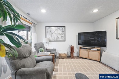 Price reduction 10KWelcome Home! Beautiful 3 mountain view!