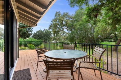Great opportunity to purchase this single-level, 3 bedroom, 2 - photo 38