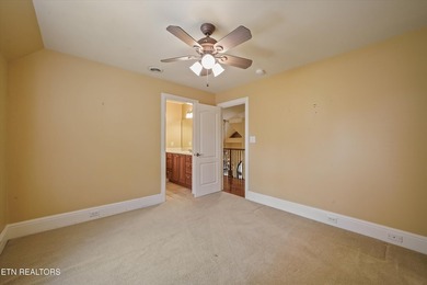 Welcome to Montgomery Cove, one of Knoxville's most sought after - photo 43