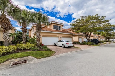 Lake Condo For Sale in Fort Myers, Florida