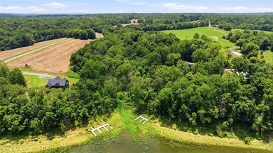 Rare opportunity on Barren River Lake! This 1/2+ acre lakefront - photo 2