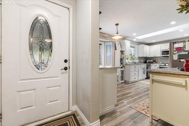 This 3 bedroom 2 bathroom 2,307 sqft home sits on a 1.56-acre - photo 3