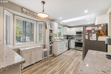 This 3 bedroom 2 bathroom 2,307 sqft home sits on a 1.56-acre - photo 4