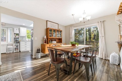 This 3 bedroom 2 bathroom 2,307 sqft home sits on a 1.56-acre - photo 9