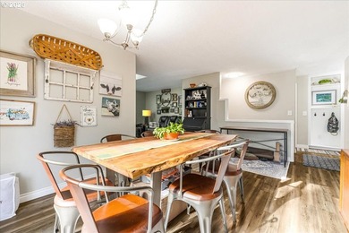 This 3 bedroom 2 bathroom 2,307 sqft home sits on a 1.56-acre - photo 10