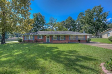 Cross Lake Home For Sale in Shreveport Louisiana