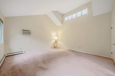 Spacious Contemporary Colonial situated on nearly an acre lot in - photo 20