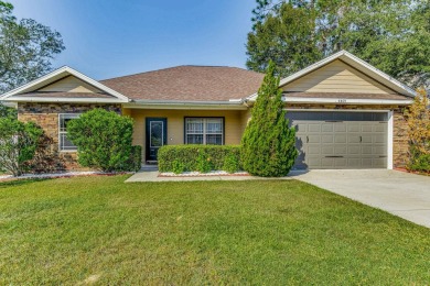 (private lake, pond, creek) Home Sale Pending in Crestview Florida