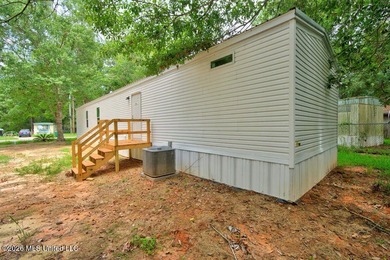 Brand new and never lived in! This beautiful 16' x 76' - photo 23