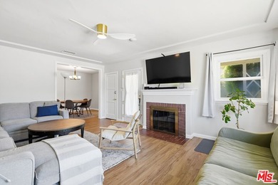 Beautifully updated coastal residence featuring 4 bedrooms, 2 - photo 2