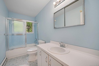 Spacious Contemporary Colonial situated on nearly an acre lot in - photo 32