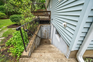 Spacious Contemporary Colonial situated on nearly an acre lot in - photo 35