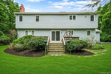 Spacious Contemporary Colonial situated on nearly an acre lot in - photo 37