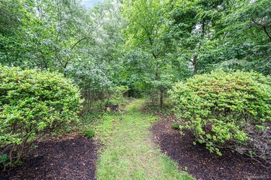 Spacious Contemporary Colonial situated on nearly an acre lot in - photo 39