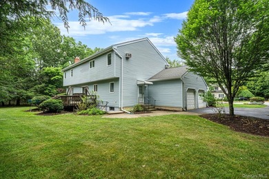 Spacious Contemporary Colonial situated on nearly an acre lot in - photo 40