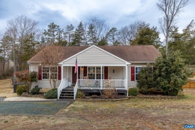 Lake Home Sale Pending in Palmyra, Virginia