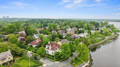 Timeless Waterfront Luxury At 1008 Shore Road In The Prestigious - photo 1