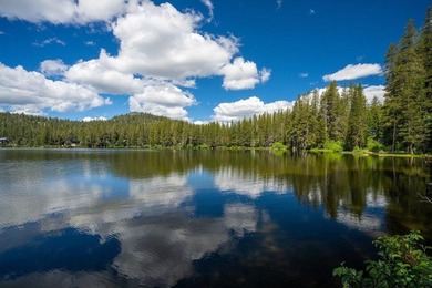 Experience the ultimate lakefront lifestyle in this exceptional - photo 2