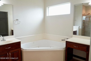 FAMILY FRIENDLY 4 bedroom 2 bath home in Ocean Springs school - photo 15