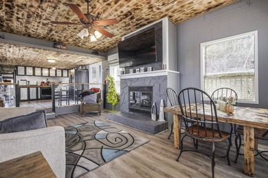 Welcome to your new lake house! This 2 bed 1 bath property - photo 4