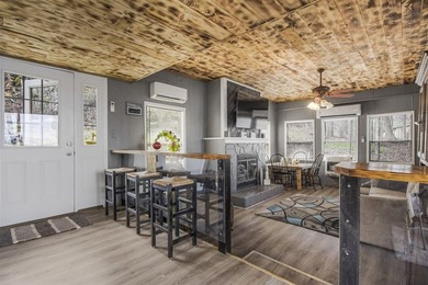 Welcome to your new lake house! This 2 bed 1 bath property - photo 8