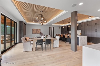 Luxurious penthouse-style condo overlooking the Coeur d'Alene - photo 8