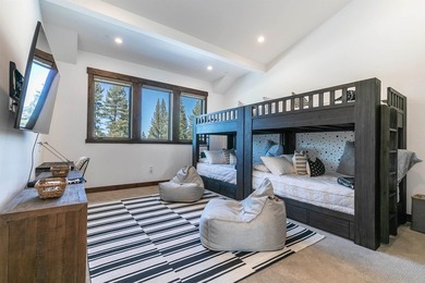 Fairway Views. Mountain Luxury. Move-In Ready. Perfectly - photo 1