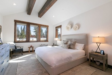Fairway Views. Mountain Luxury. Move-In Ready. Perfectly - photo 7