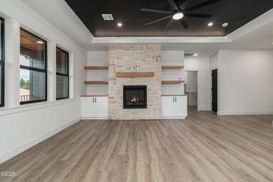 Quality one level New Construction home in the highly desirable - photo 5