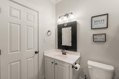 This charming Southern residence is gracefully set behind a - photo 41