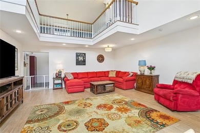 Located in the sought after neighborhood of Chateau Estates, a - photo 7