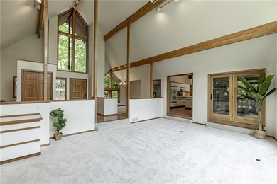 Gorgeous custom-built Lindal Cedar home offering 3 bedrooms and - photo 12