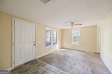 Charming opportunity in historic Darien! Ideally located in an - photo 12