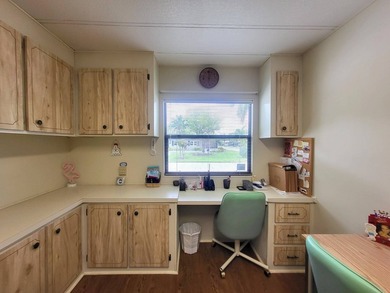 SPACIOUS 2/2 - 1486 SF - SPLIT FLOOR PLAN WITH INDOOR - photo 12