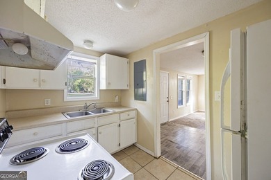 Charming opportunity in historic Darien! Ideally located in an - photo 15