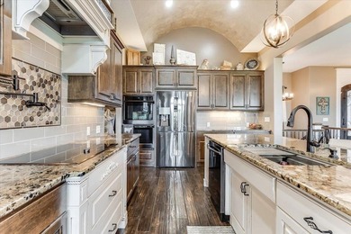 Beautifully designed for modern living, this exceptional home - photo 15