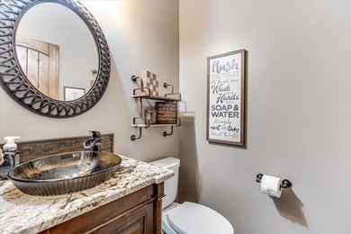 Beautifully designed for modern living, this exceptional home - photo 27
