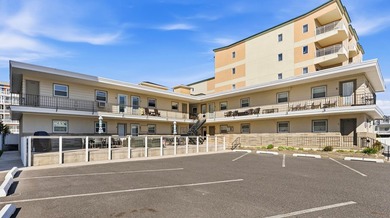 Welcome to 404-06 E Farragut Road Unit 7 - a beautifully - photo 1