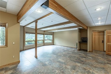 Gorgeous custom-built Lindal Cedar home offering 3 bedrooms and - photo 34