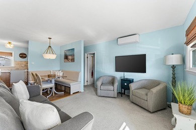 Welcome to 404-06 E Farragut Road Unit 7 - a beautifully - photo 6