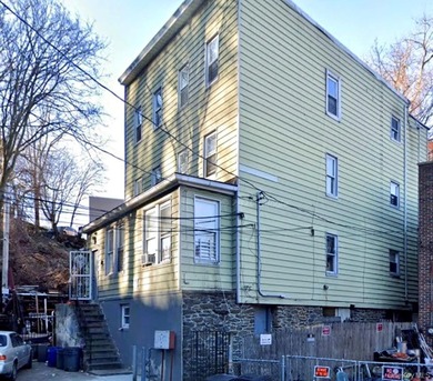 Hudson River Home For Sale in Yonkers New York