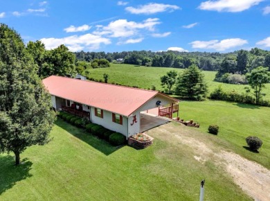 Welcome to this exceptionally well-maintained 3-bedroom, 2-bath - photo 3