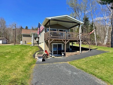 This beautiful waterfront home on Eagle Lake offers everything - photo 9