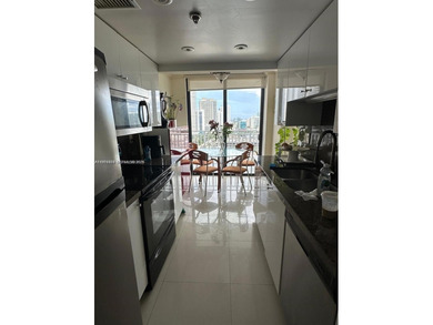 SUNNY ISLES 2/2 APARTMENT. SUNRISES FROM 22 FLOOR BALCONY WITH