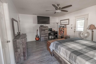 **Charming 3-Bedroom Home with Stunning Outdoor Living in Tern - photo 11