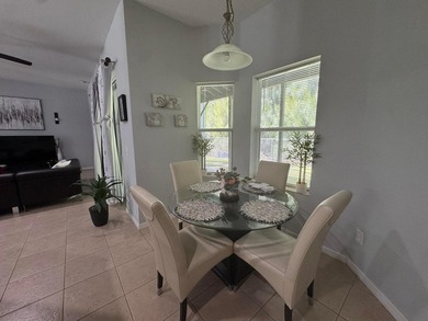 Beautiful 4-Bedroom/3 Bath and Den Home on a Private Lot - - photo 13