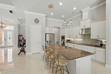 Step into refined elegance with this stunning 5-bedroom, 4 - photo 16